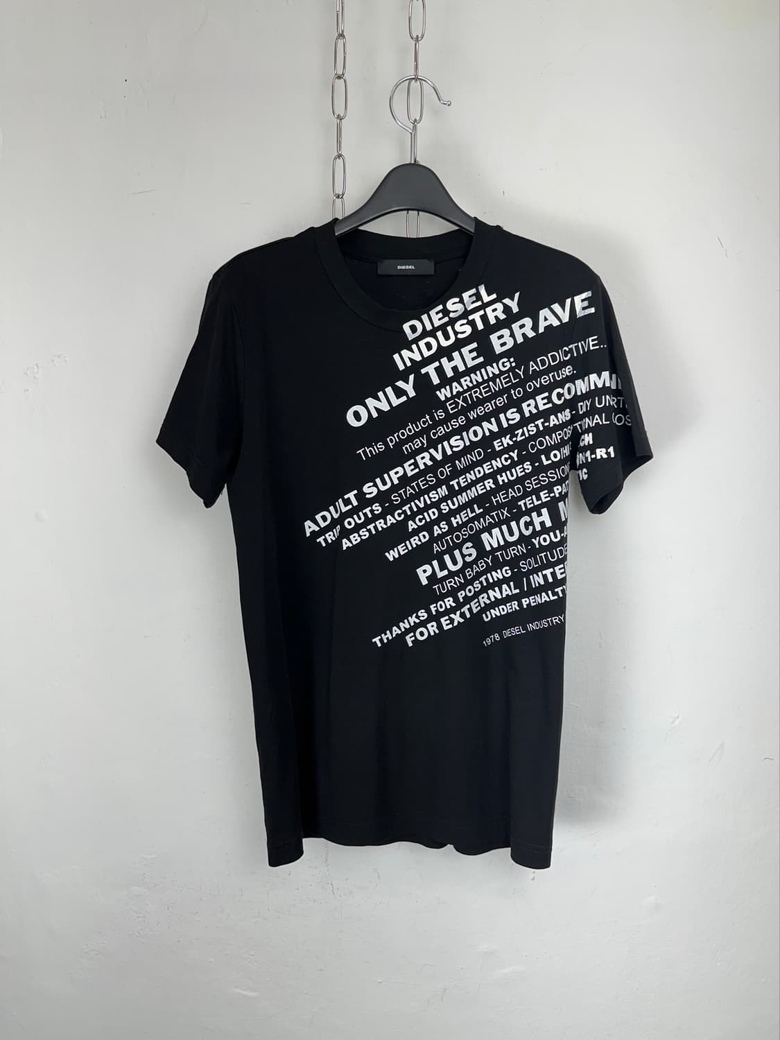Diesel TSily Diagonal Typography T-Shirt 상품이미지2