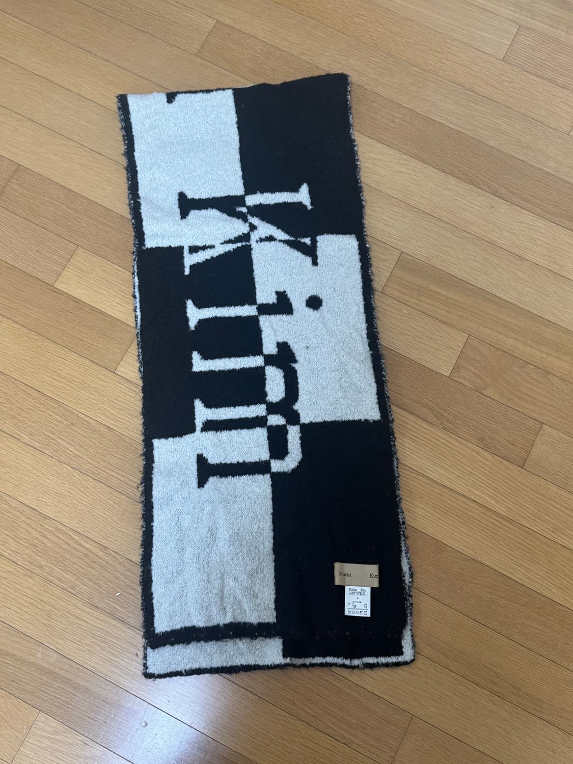 마뗑킴 체크보드 머플러 상품이미지3