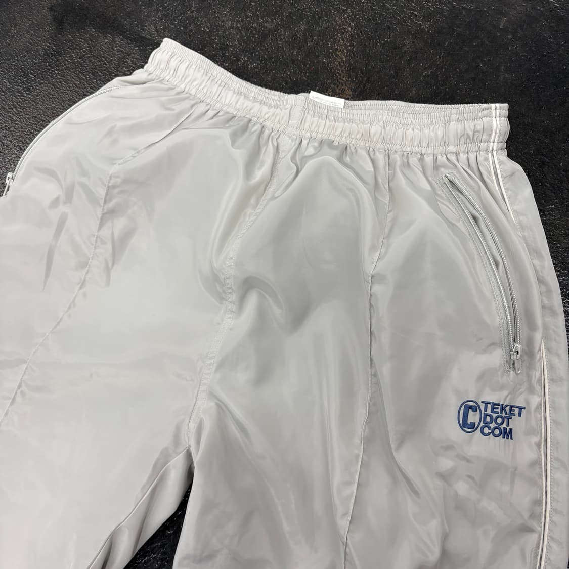 (32)TEKET 화이트 트랙 팬츠 상품이미지3