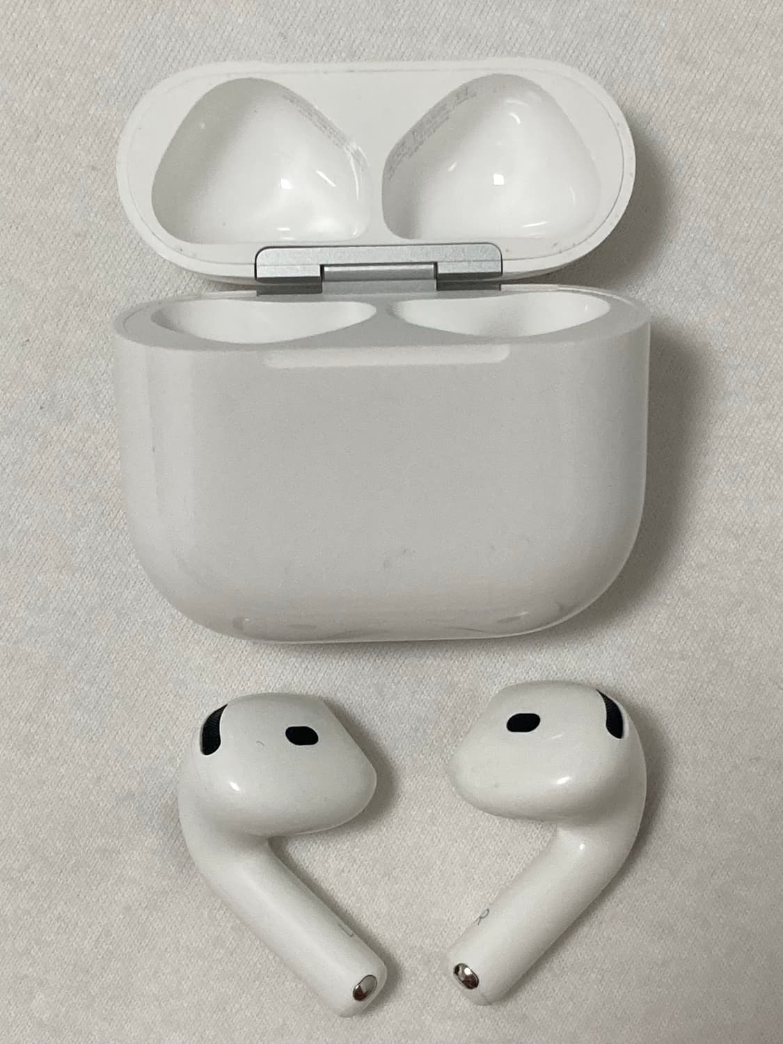 에어팟4 노이즈캔슬링 상품이미지3