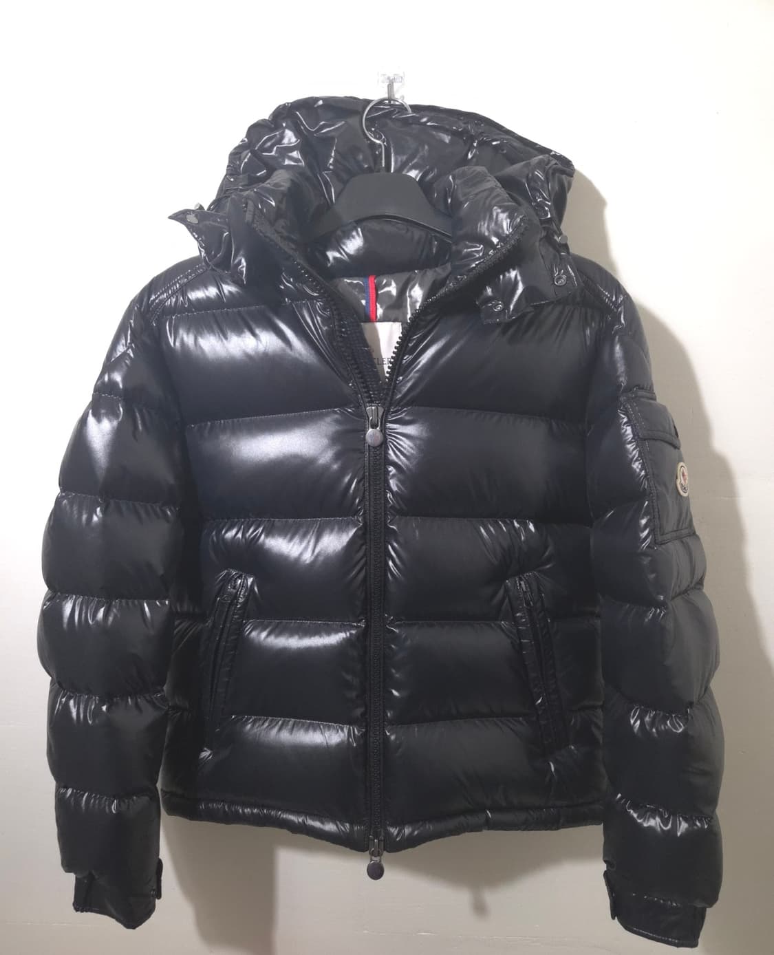 [새상품, 25FW] 몽클레어 마야 쇼트 다운 패딩 2 Size 상품이미지1