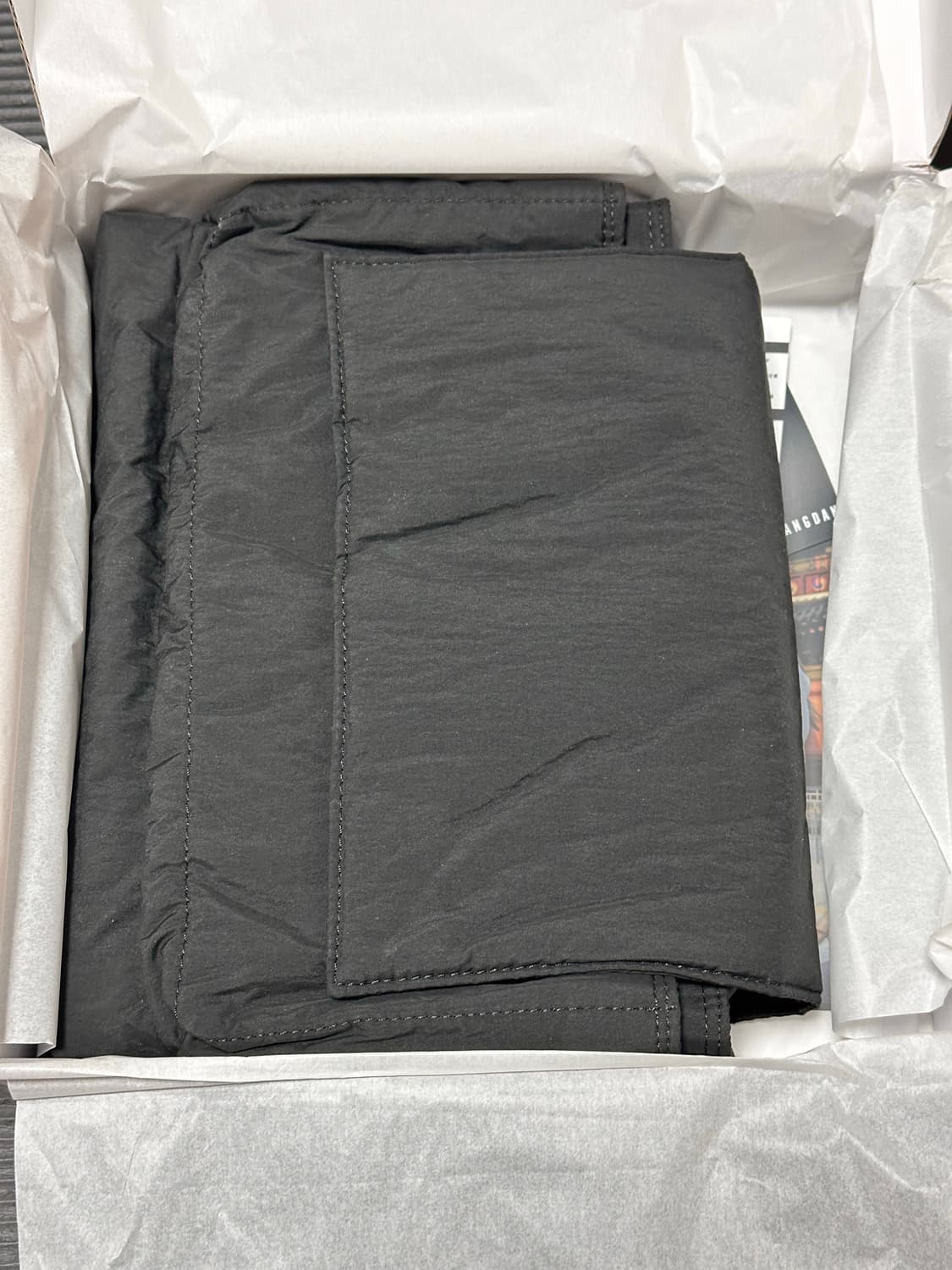 강단 아키텍처 패디드 백 블랙 상품이미지3