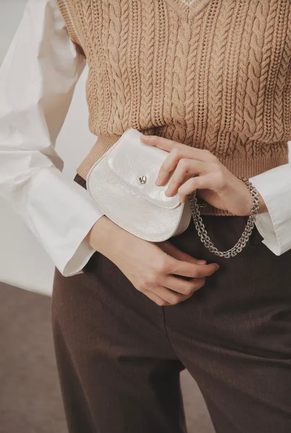 아비에무아 미니 크로스백 상품이미지7