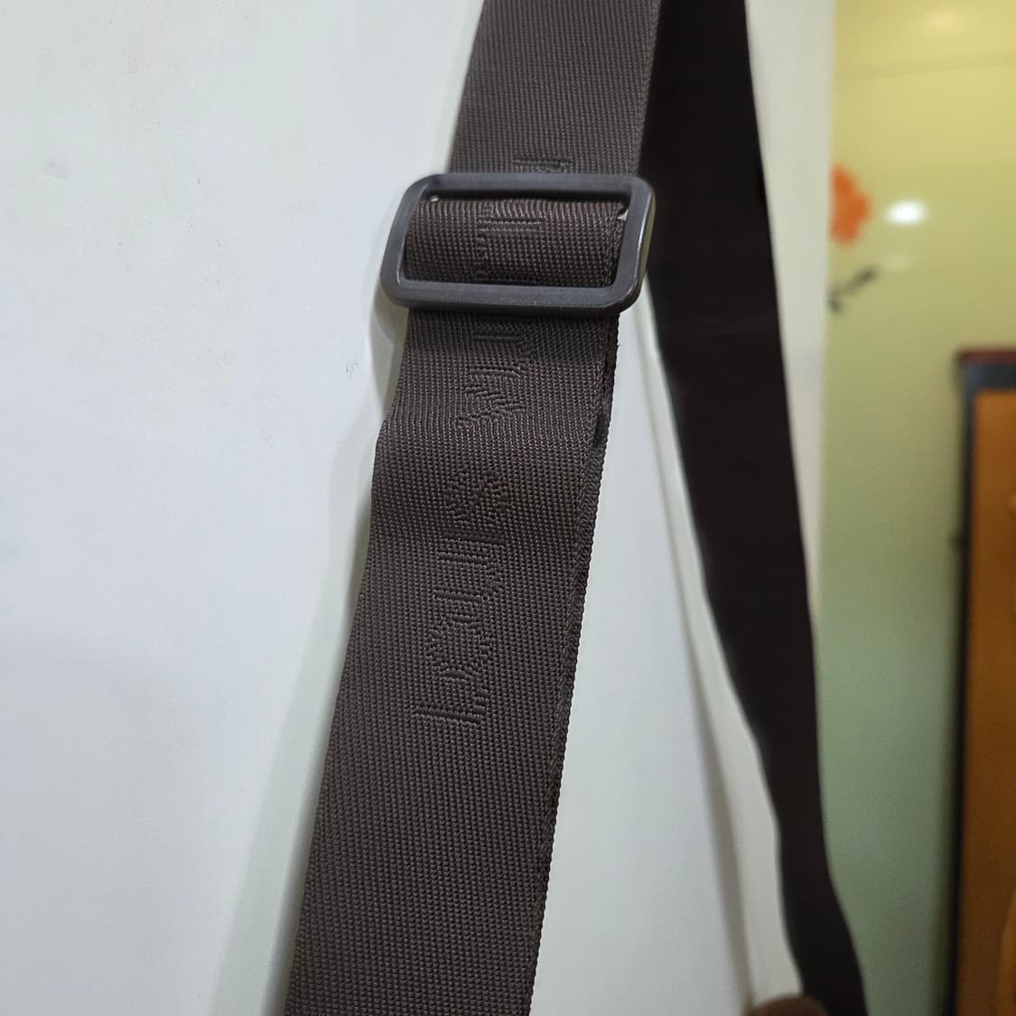 루이비통 네비스 크로스백 상품이미지3