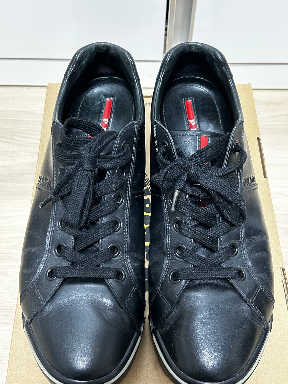 프라다 스포츠 레더 슈즈 상품이미지3