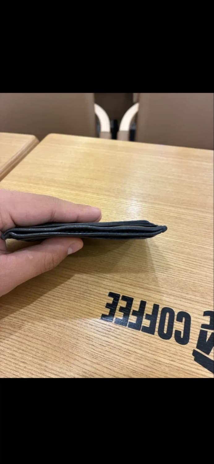 보테가 베네타 인트레 치아토 카드지갑 상품이미지3