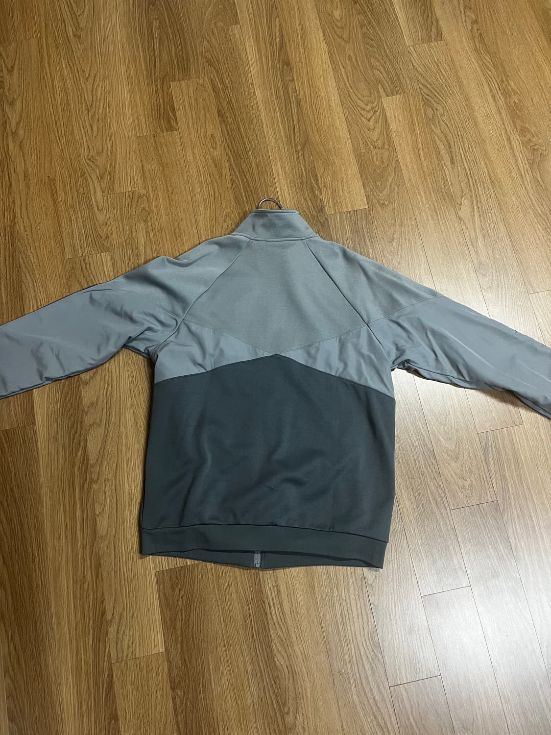 아디다스 트랙탑 상품이미지2