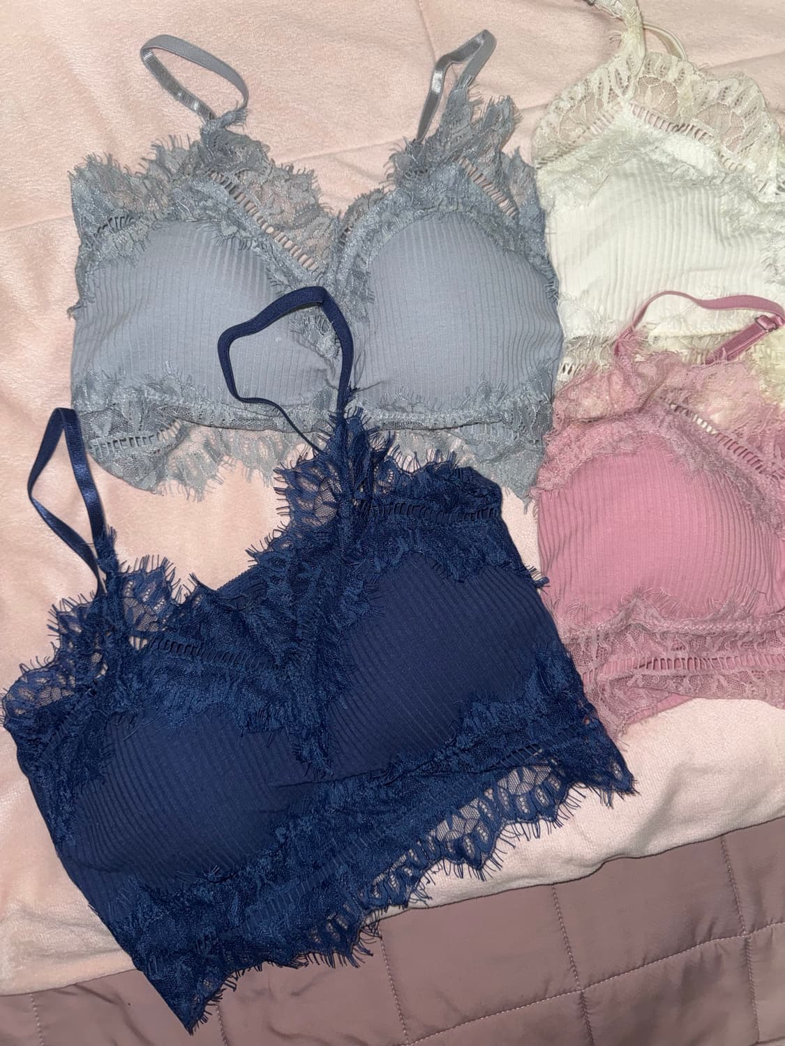 체리퀴리 레이스 브라탑 화이트/핑크/소라/네이비 쓰리타임즈포어링애즈온갸루 상품이미지5