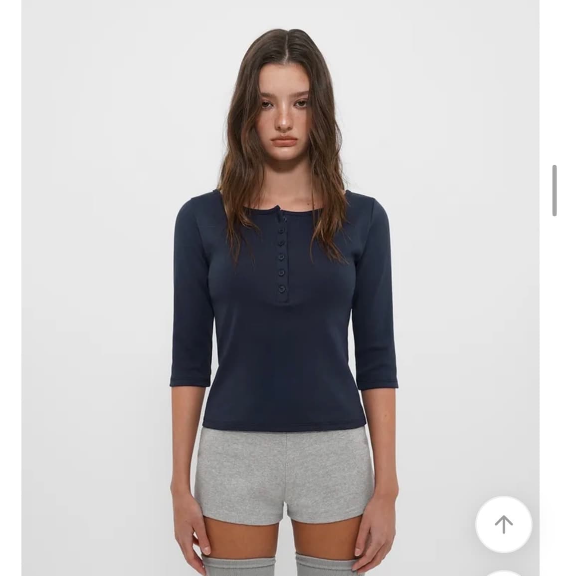 블랙업 헨리넥 7부티 상품이미지1