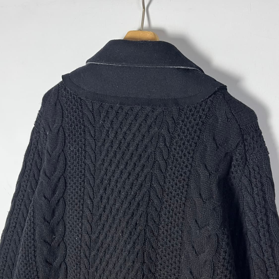 [Sacai] 사카이 울 케이블 니트 테일러드 가디건 상품이미지6