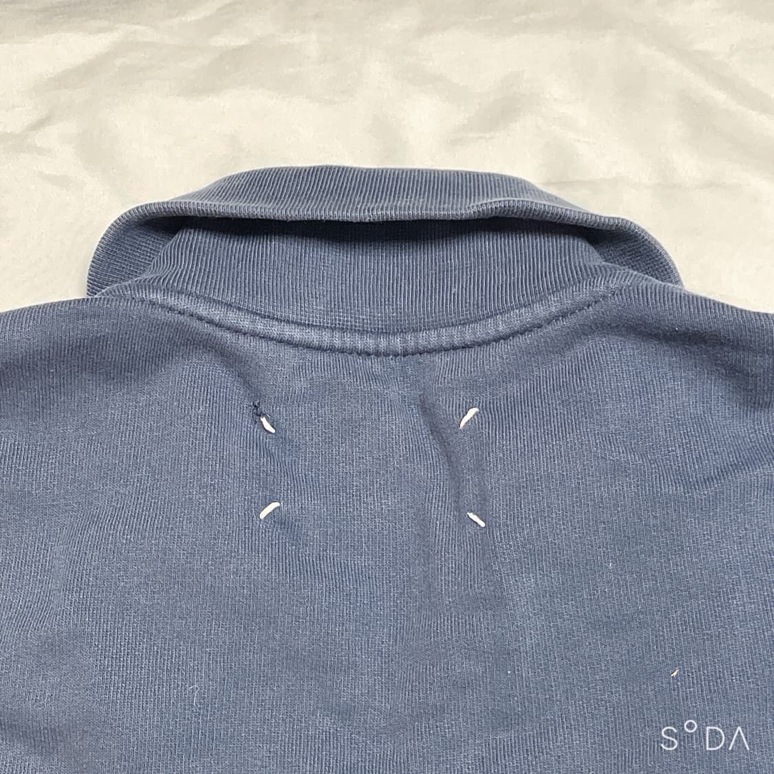 마르지엘라 엘보우패치 하프집업 맨투맨 네이비 상품이미지3