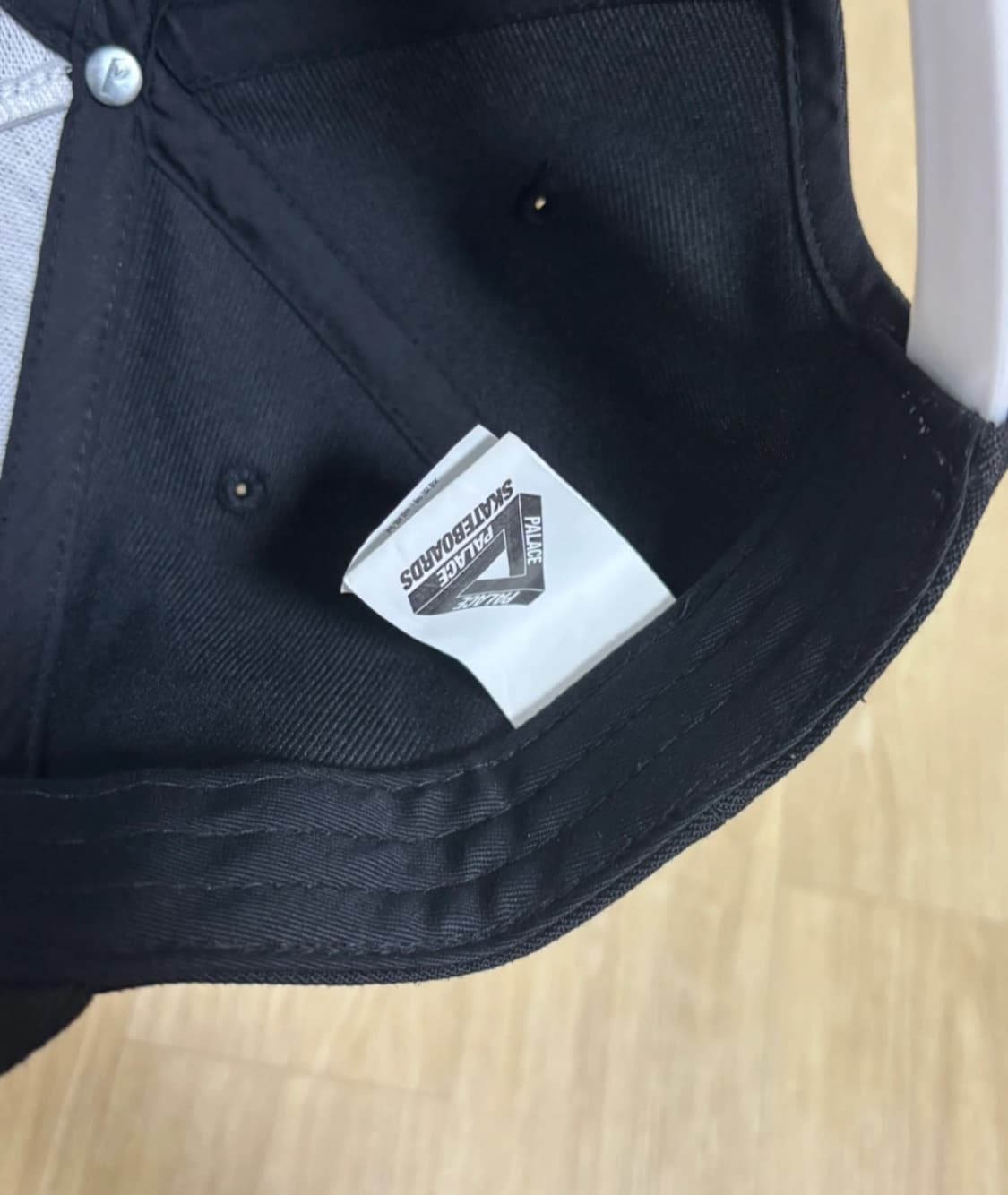 팔라스 P 프레임 볼캡 블랙 상품이미지4