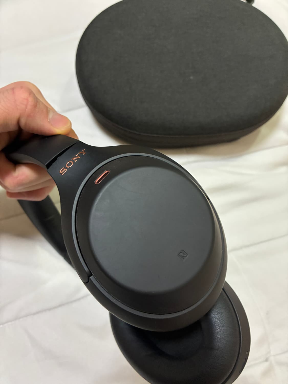 소니 WH-1000XM4 헤드폰 블랙 상품이미지7