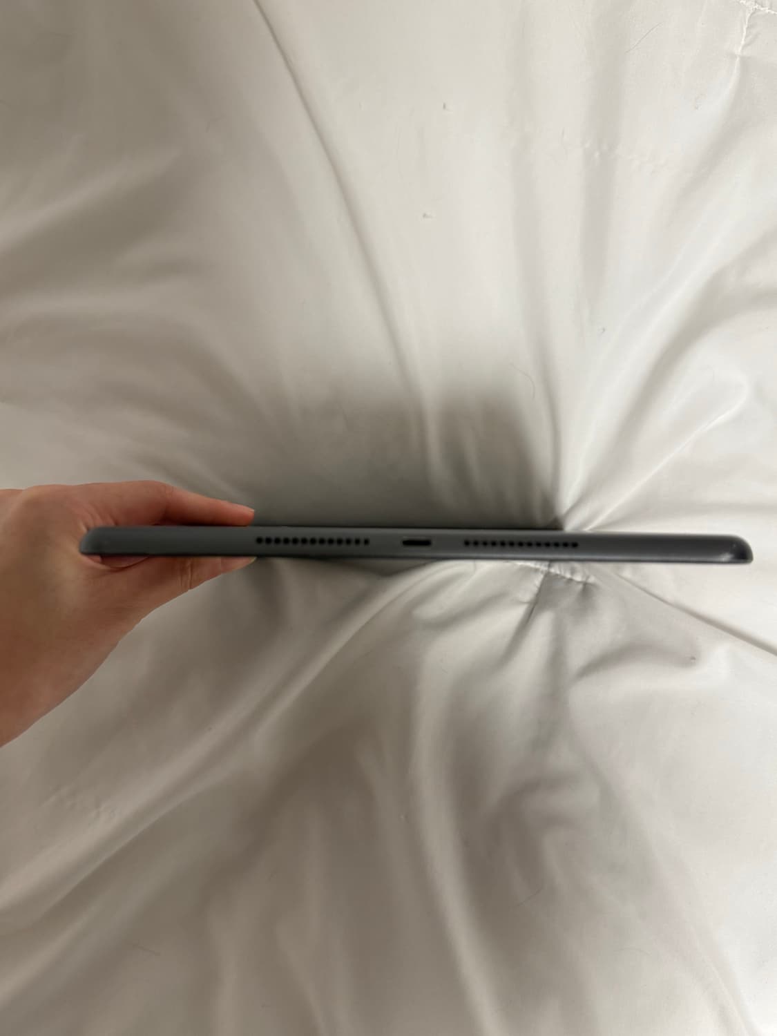 아이패드 7세대 스페이스 그레이 32기가 상품이미지5