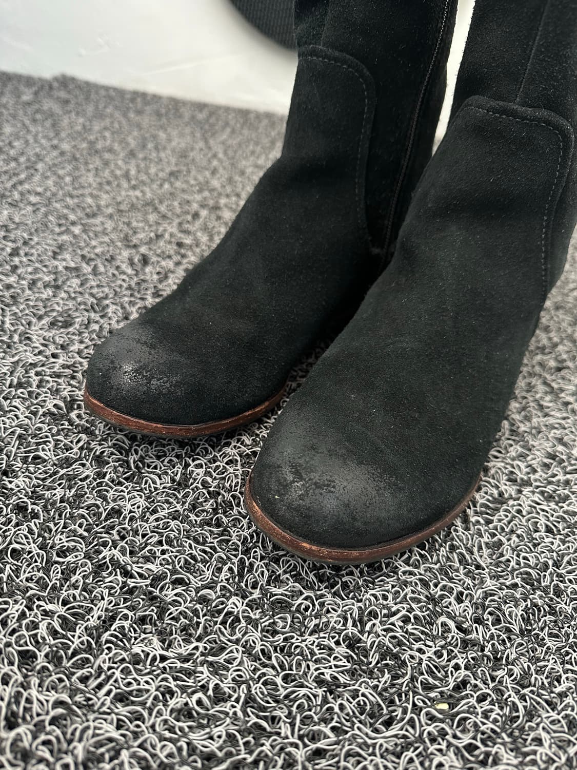 UGG 여성 스웨이드 부츠 230mm 상품이미지10