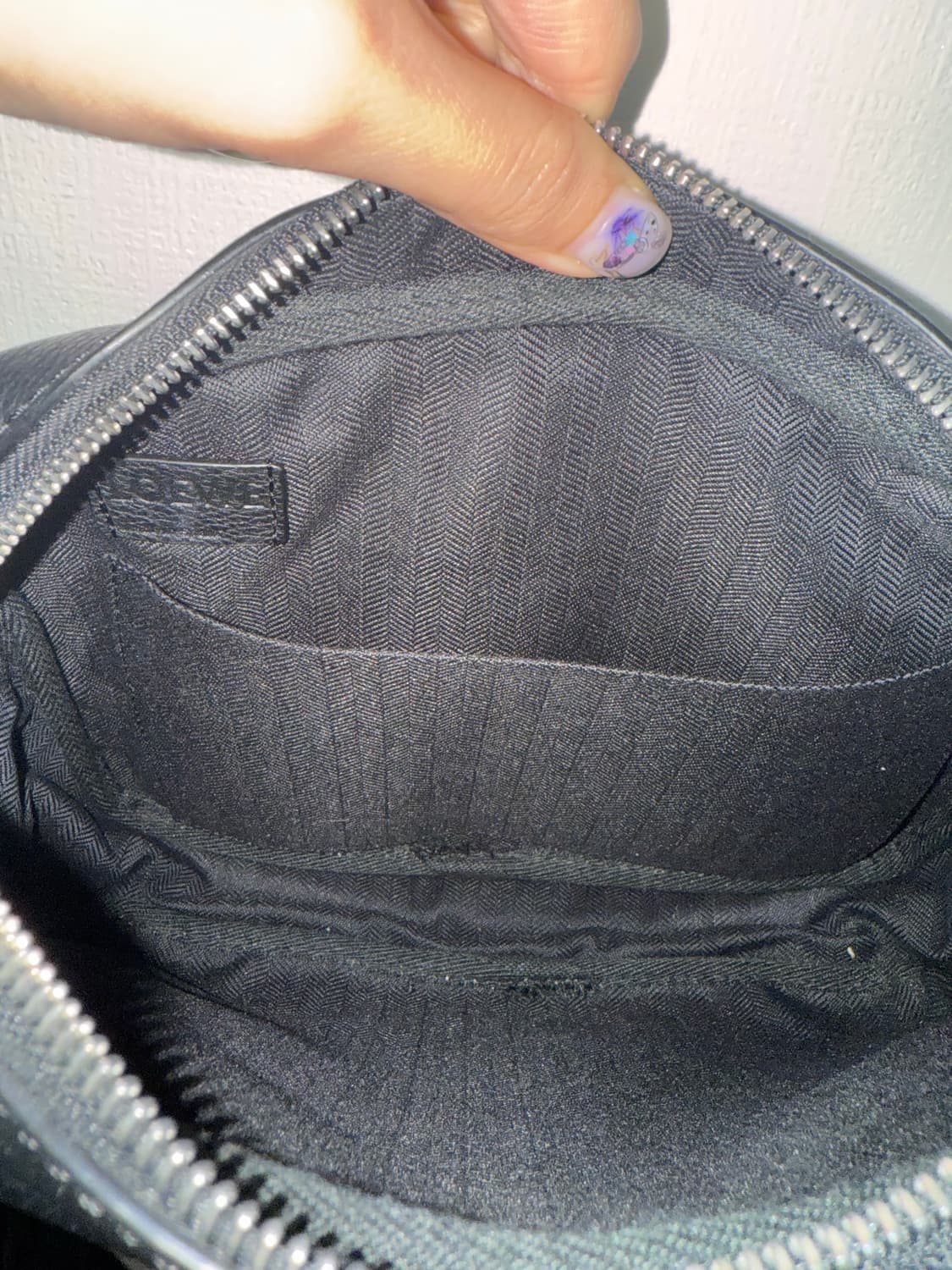 LOEWE 밀리터리 XS 메신저백 상품이미지10