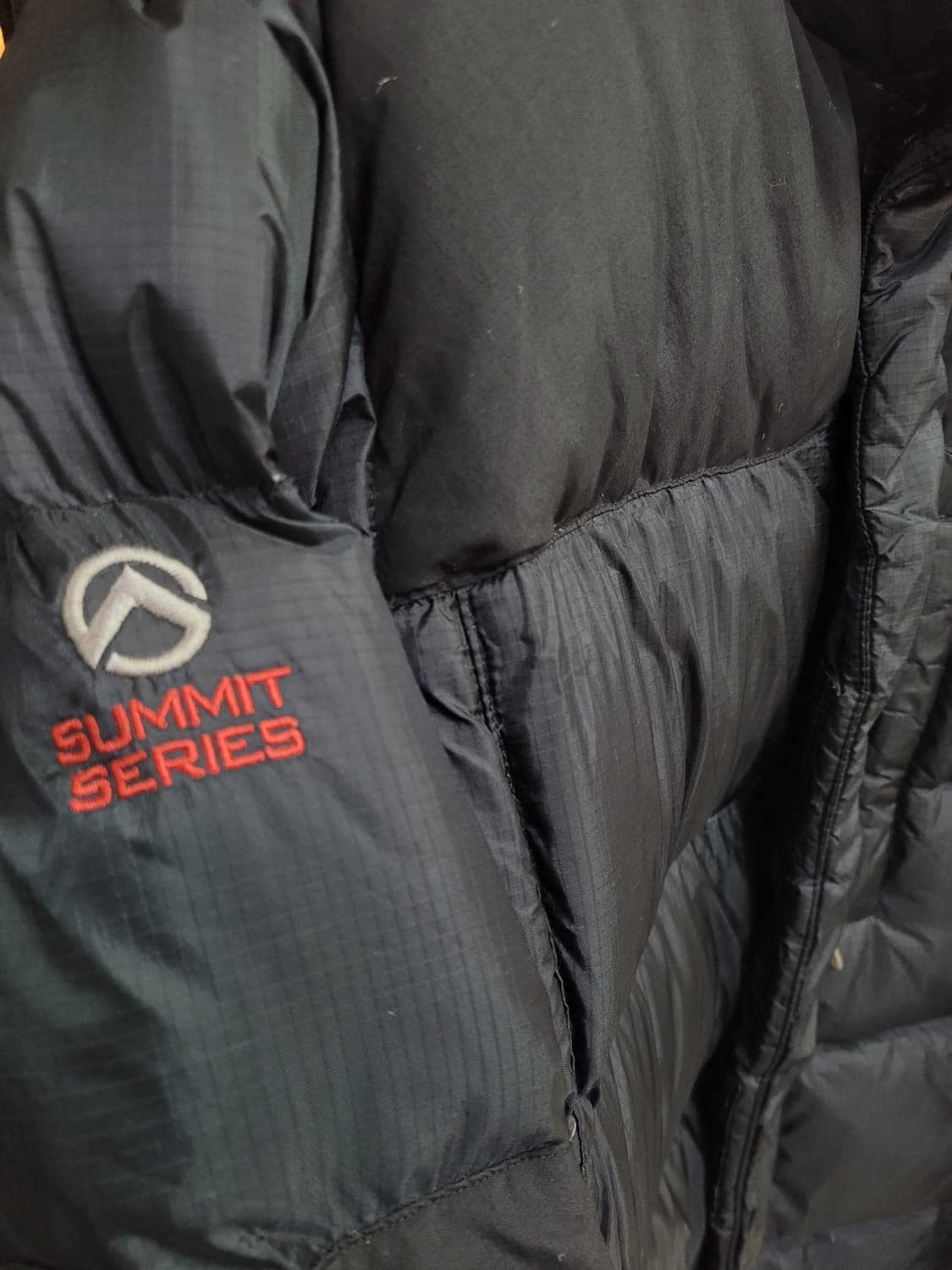 노스페이스 700 블랙 진네이비 패딩 상품이미지3