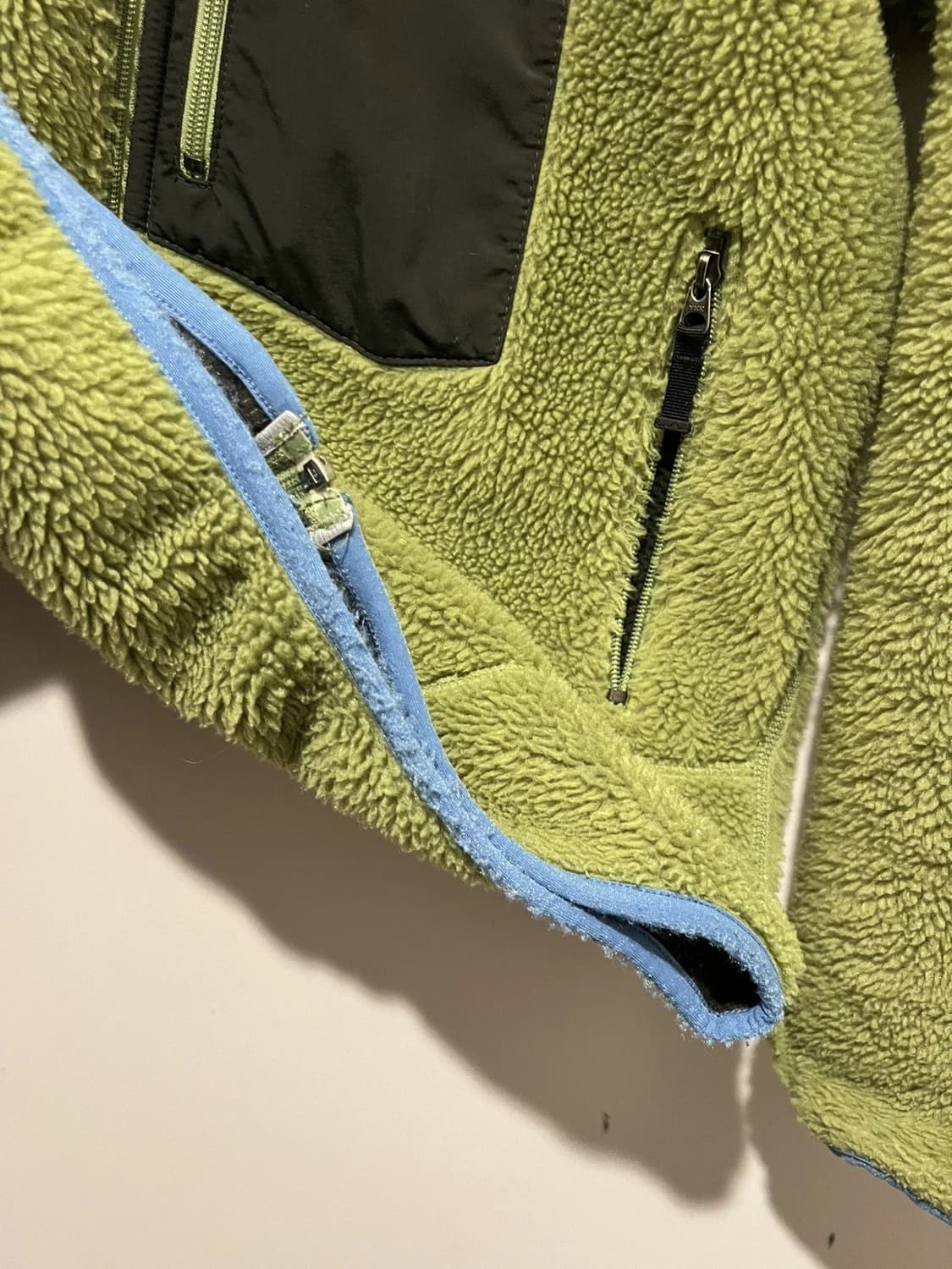 파타고니아 클래식 레트로-X 플리스 자켓 파일 그린 상품이미지5