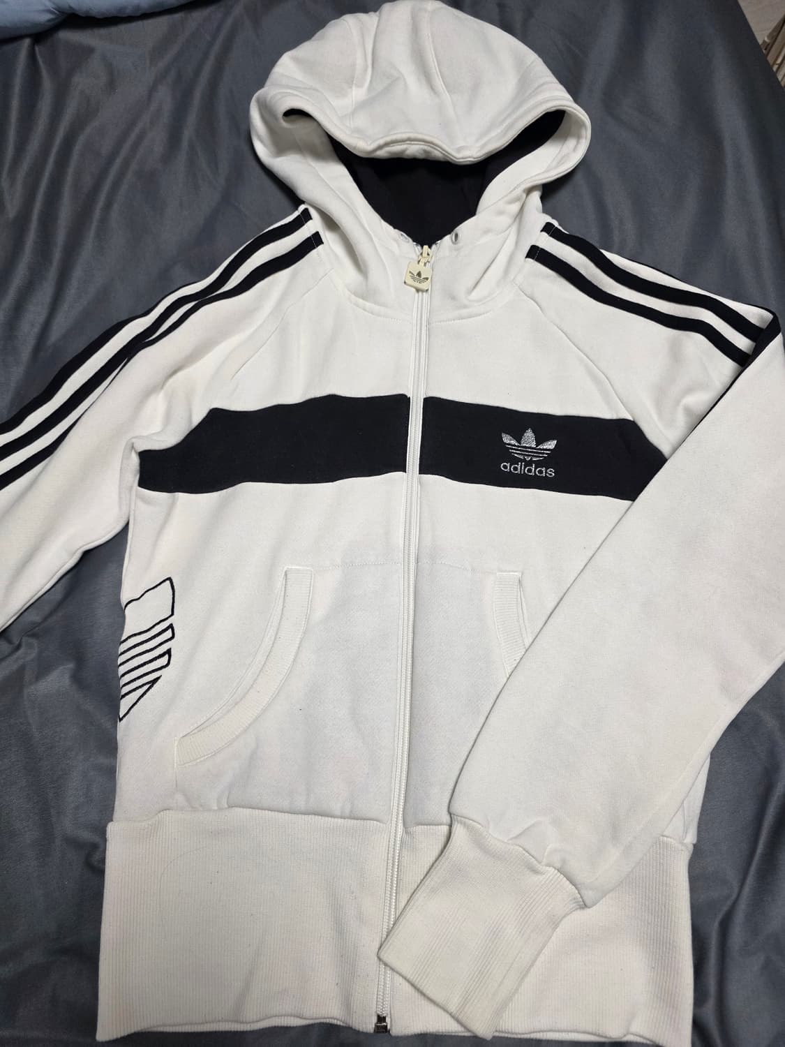 아디다스 오리지널스 트레포일 실버 포인트 화이트 집업 후드 95 상품이미지1