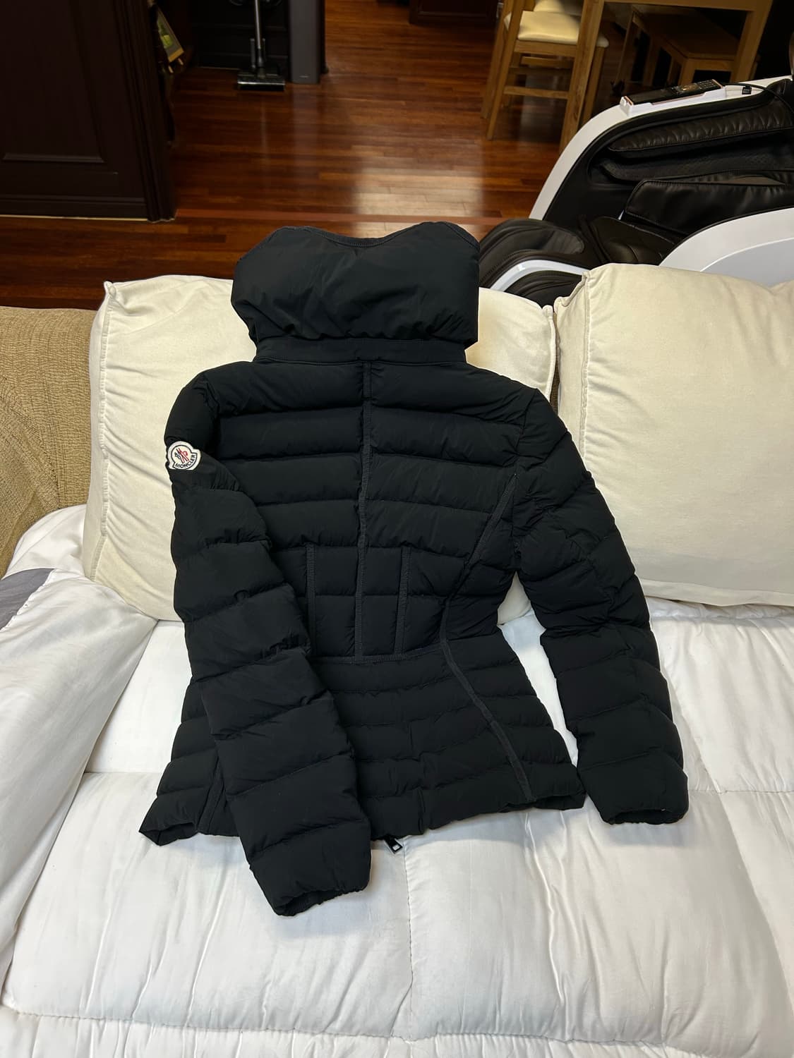 몽클레어 여성 블랙 다운패딩(1/44~55) 상품이미지6