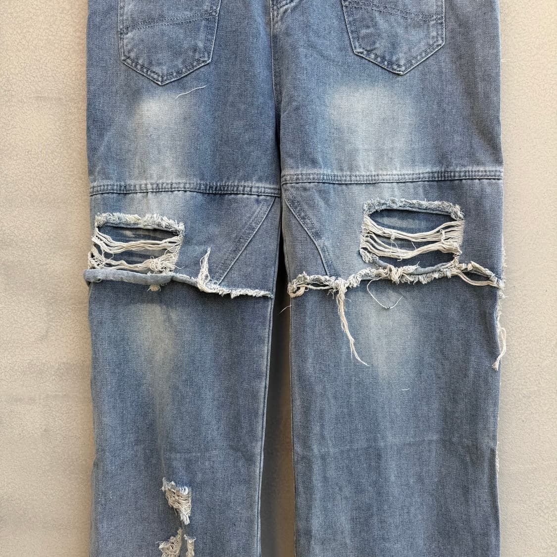 Layered Double-Knee Distressed Denim 상품이미지4