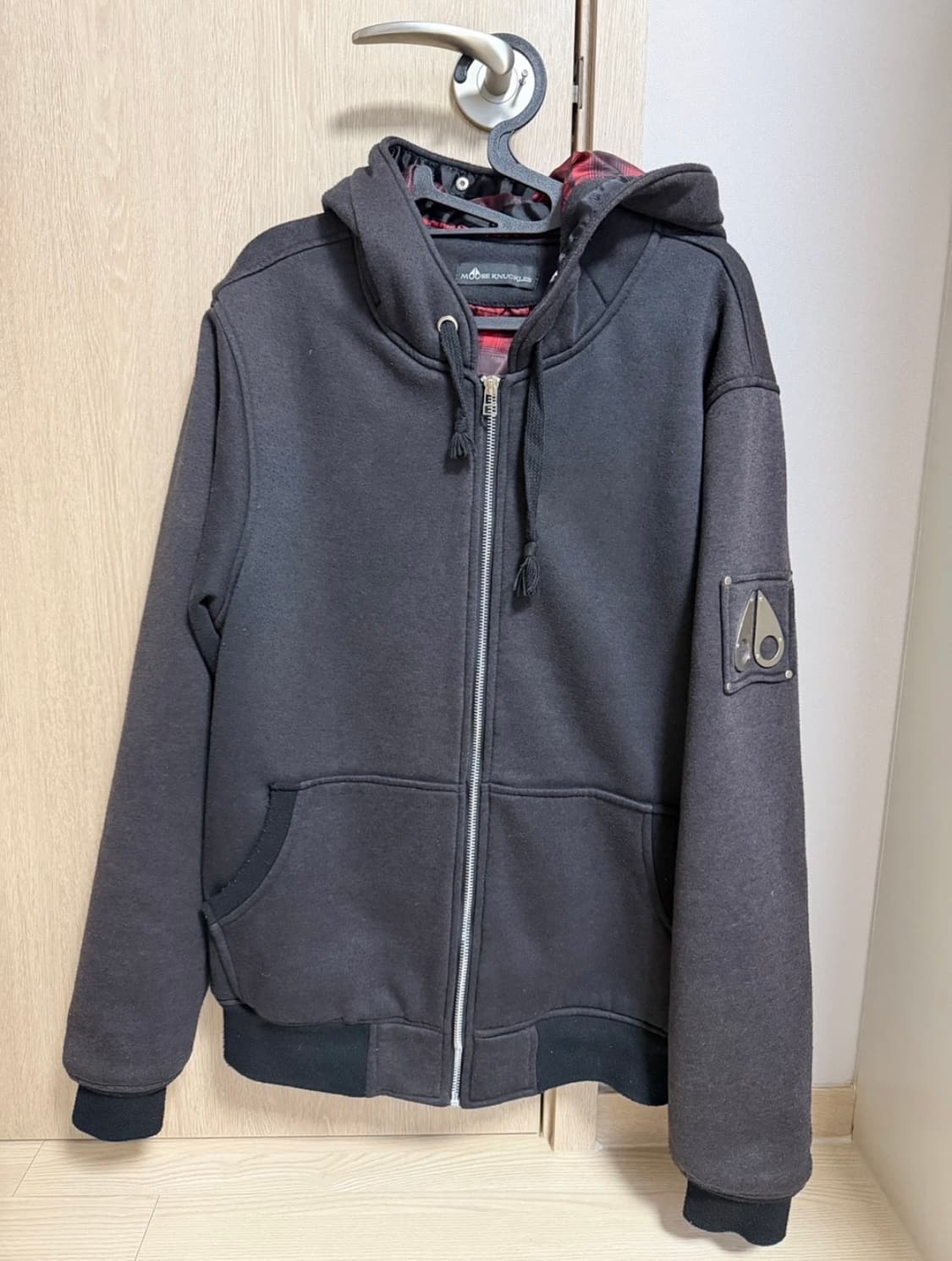 무스너클 버니스웨터 후드집업 상품이미지1