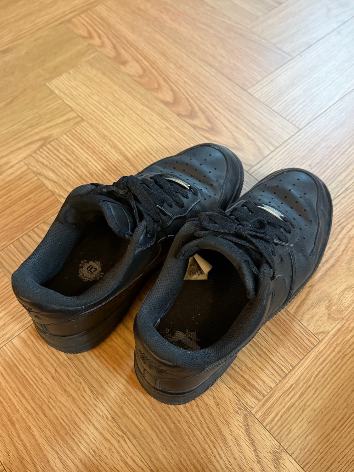 나이키 에어포스 올블랙 255 상품이미지1