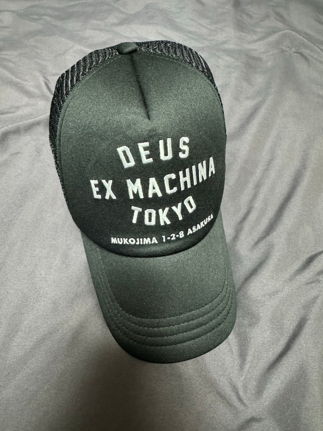 데우스 도쿄 모자 텍 제거 새상품 상품이미지1