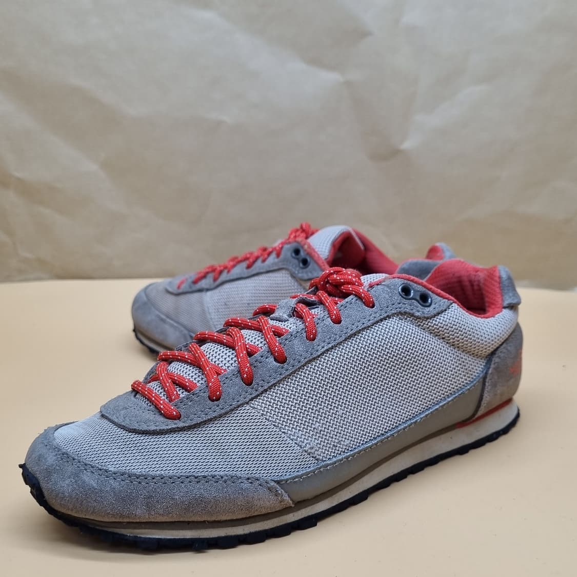 노스페이스 여성운동화235. 상품이미지1