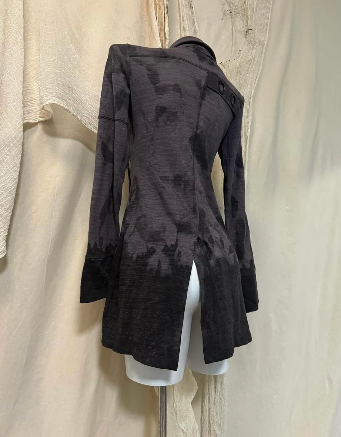 Salvage Eyelet Detail Chain Zipup 상품이미지4