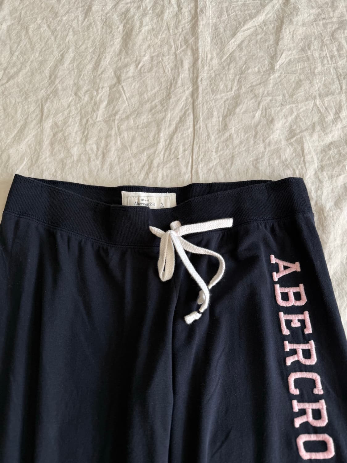 아베크롬비 딥 네이비 트레이닝 팬츠 상품이미지4