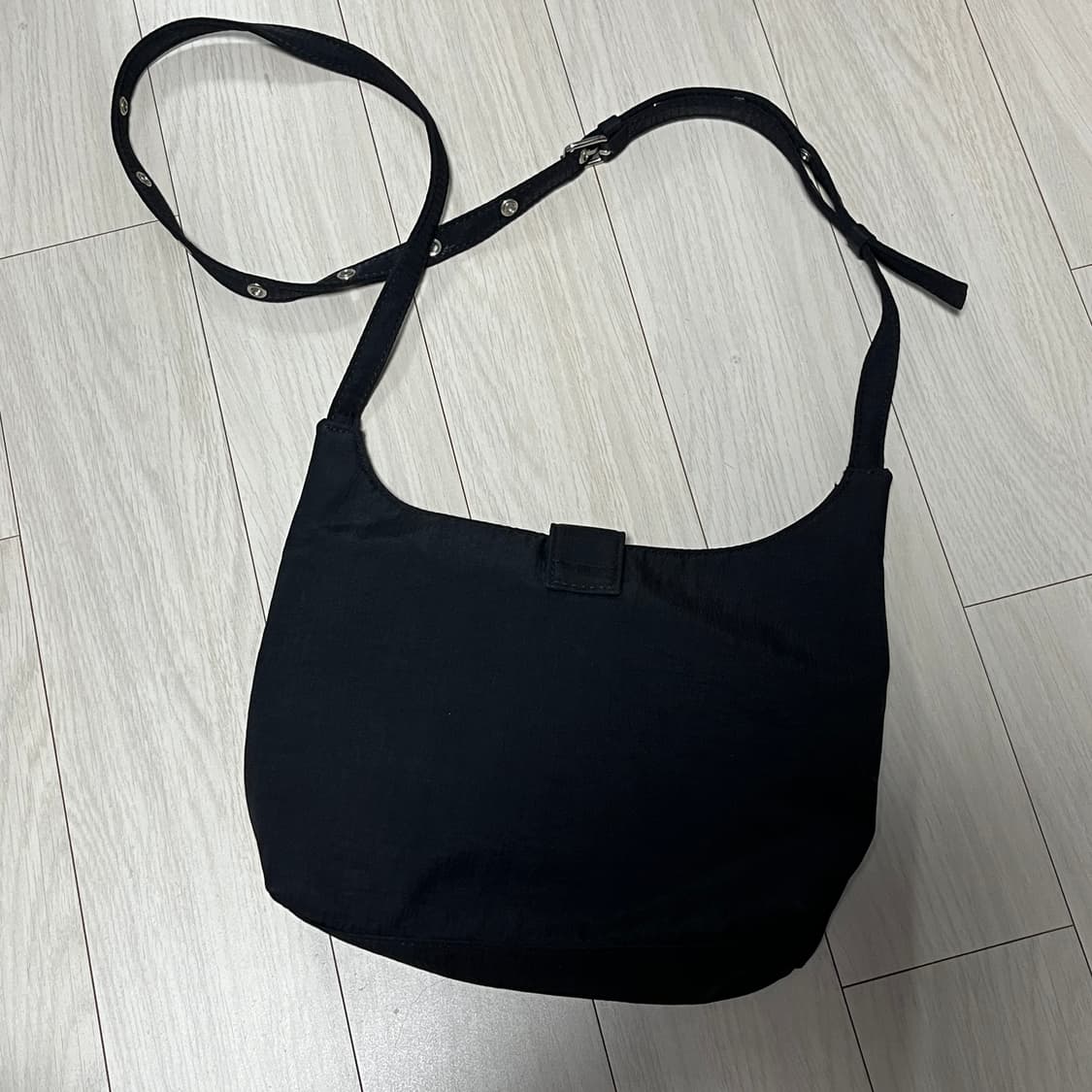 무료배송 마뗑킴 곤둘라 나일론 미니 크로스백 상품이미지2