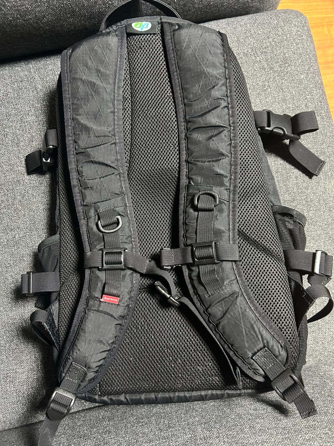 슈프림 백팩 블랙 - 18FW 상품이미지6