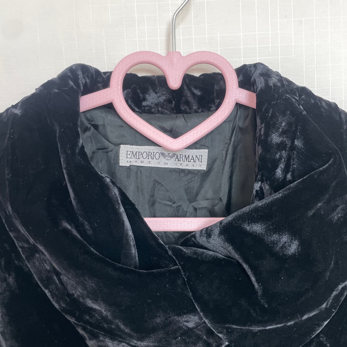 엠포리오 알마니 여성 벨벳 자켓 상품이미지2