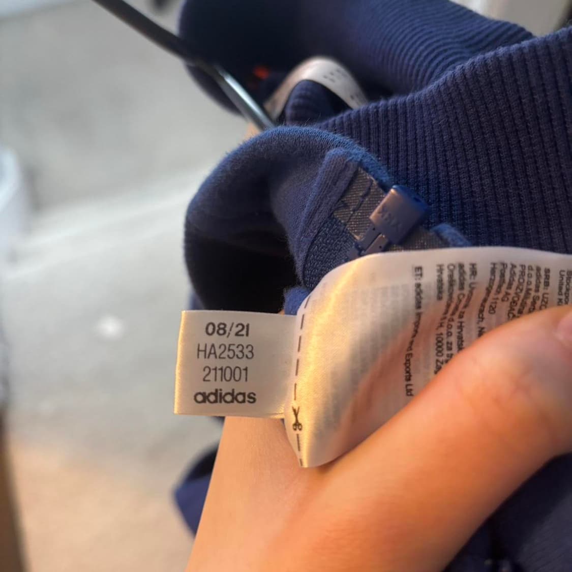 대장급 아디다스 레알 마드리드 21/22 시즌 삼선 트랙탑 져지  상품이미지3