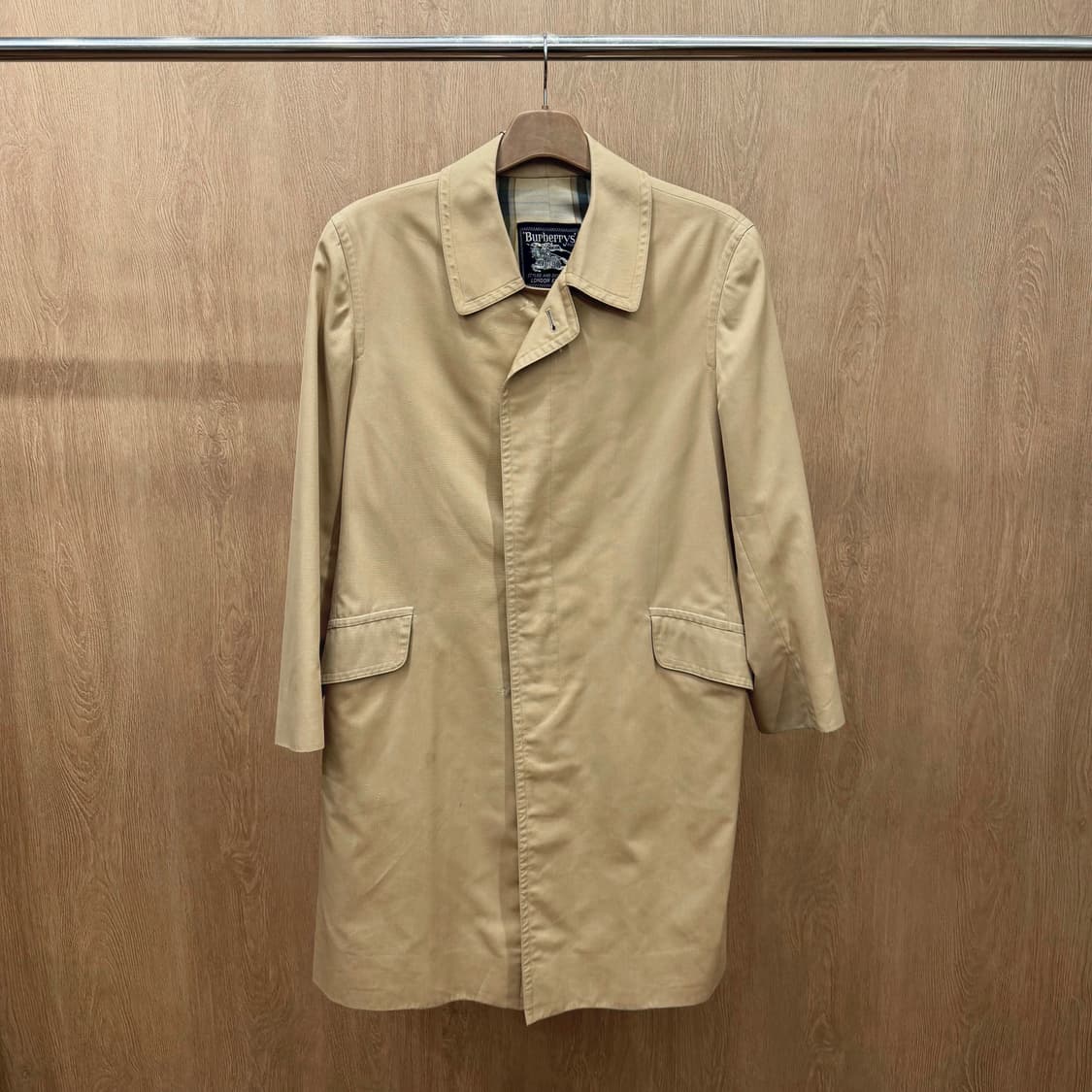 버버리 트렌치 코트 히든 여밈 싱글 미니멀 디테일 베이지 상품이미지2