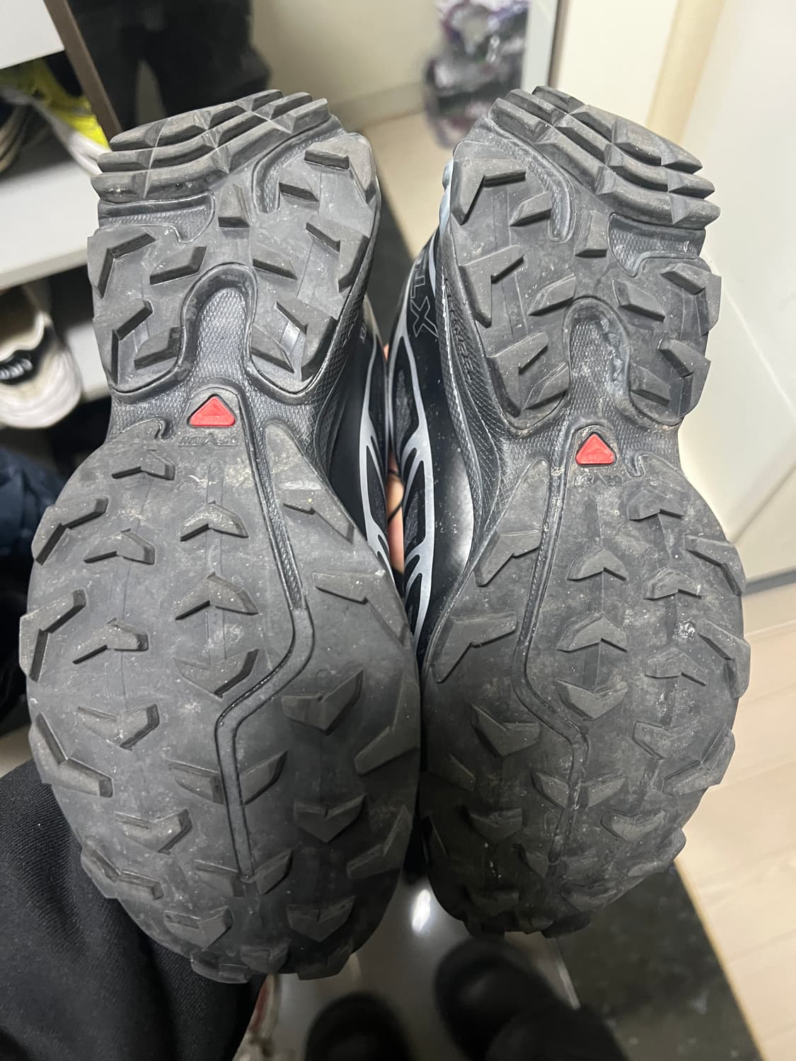 급처] 살로몬 XT-6 블랙실버 225 단품 구성품X 상품이미지4