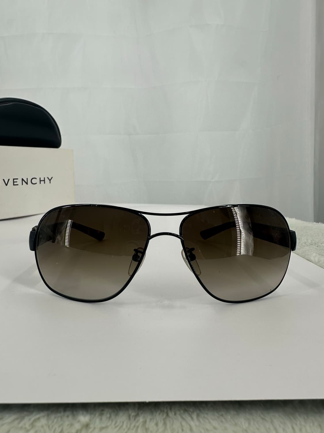 [새상품 무료배송] 정품 지방시 Made in Italy 선글라스 상품이미지3