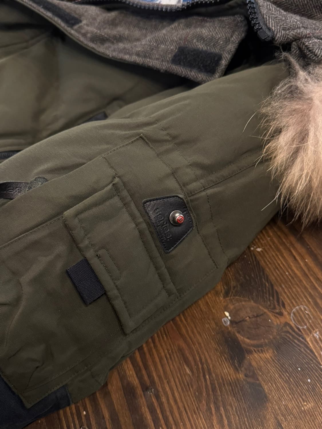 시리즈 AMAROK 구스다운 패딩 자켓 100 상품이미지10