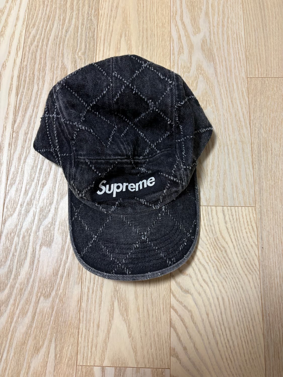 슈프림 펀칭 데님 캠프캡 블랙 상품이미지1