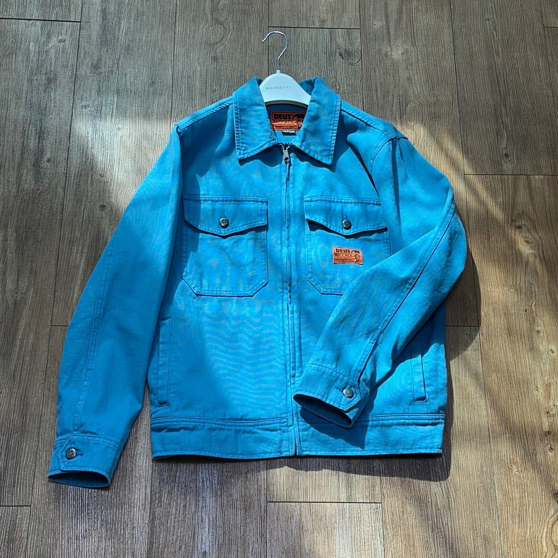 데우스 엑스 마키나 자켓 상품이미지1