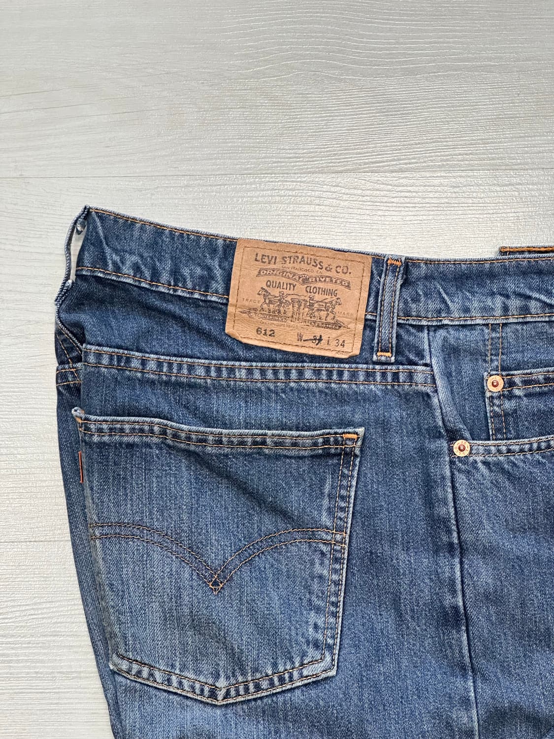 [30/ 32] 리바이스 612 와이드 스트레이트 오렌지탭 상품이미지2