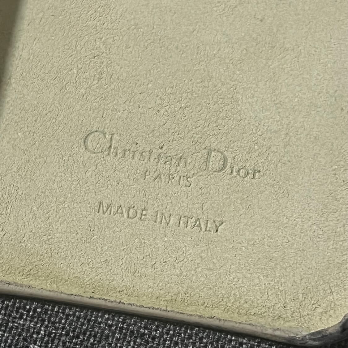 디올 정품 아이폰 13 프로 뜨왈 드 주이 맥세이프 케이스 상품이미지7