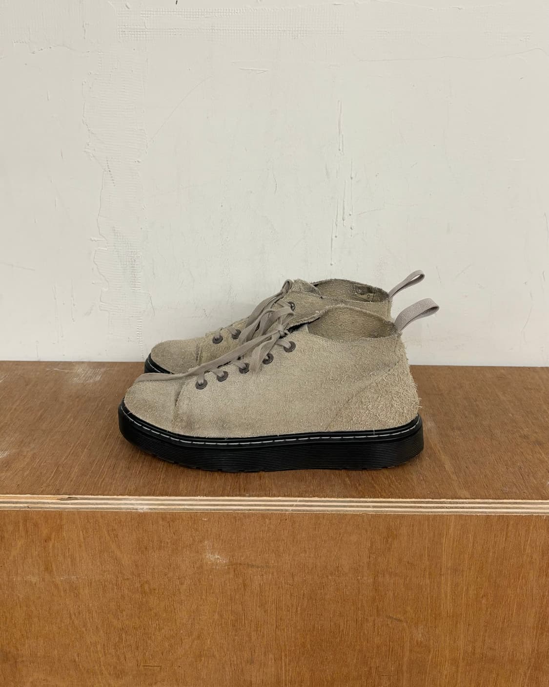 닥터마틴 스웨이드 베인즈 처카 스니커즈 상품이미지5