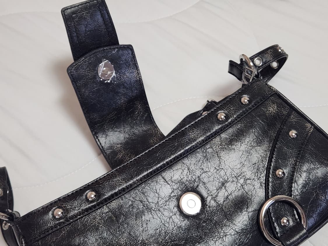 스탠드오일 무신사엠프티 트윈링 버클백 상품이미지7