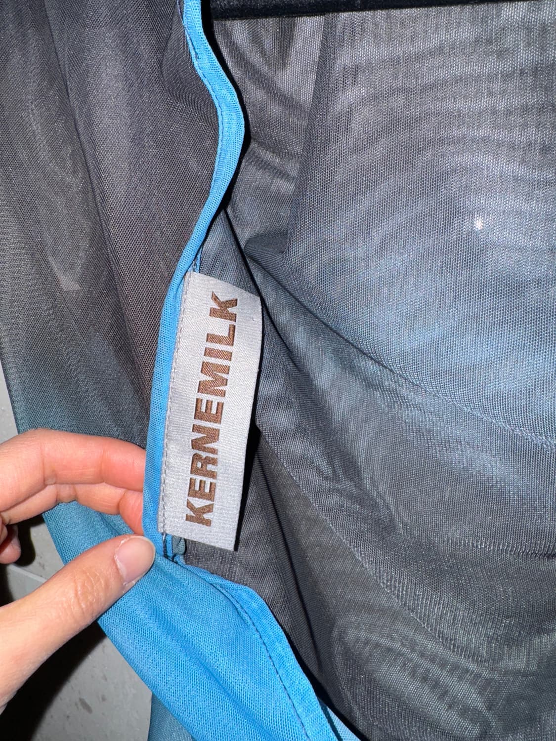 커네밀크 KERNEMILK 워랩 블라우스 탑 티셔츠 블루 2 새상품 상품이미지5