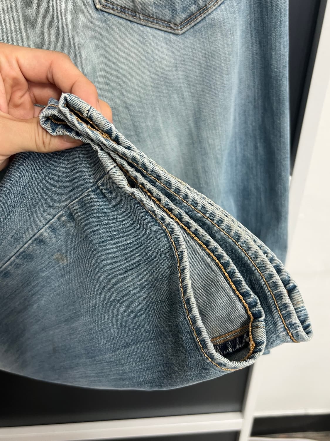 Levis 리바이스 505 스트레이트핏 연청 데님 팬츠 상품이미지4
