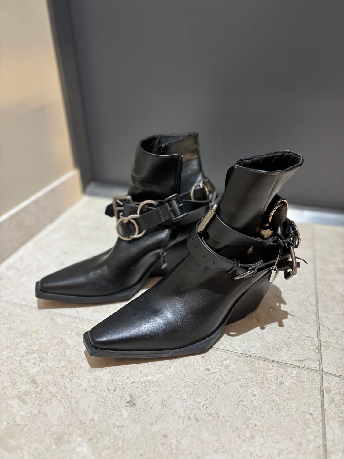 블랙 버클 앵클 부츠 39사이즈 상품이미지1