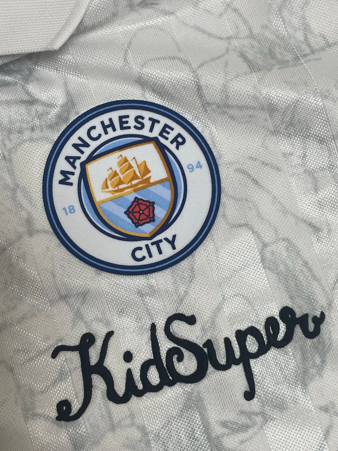 푸마 키드슈퍼 맨시티 롱슬리브 XXL새상품 KidSuper MCFC LS 상품이미지3