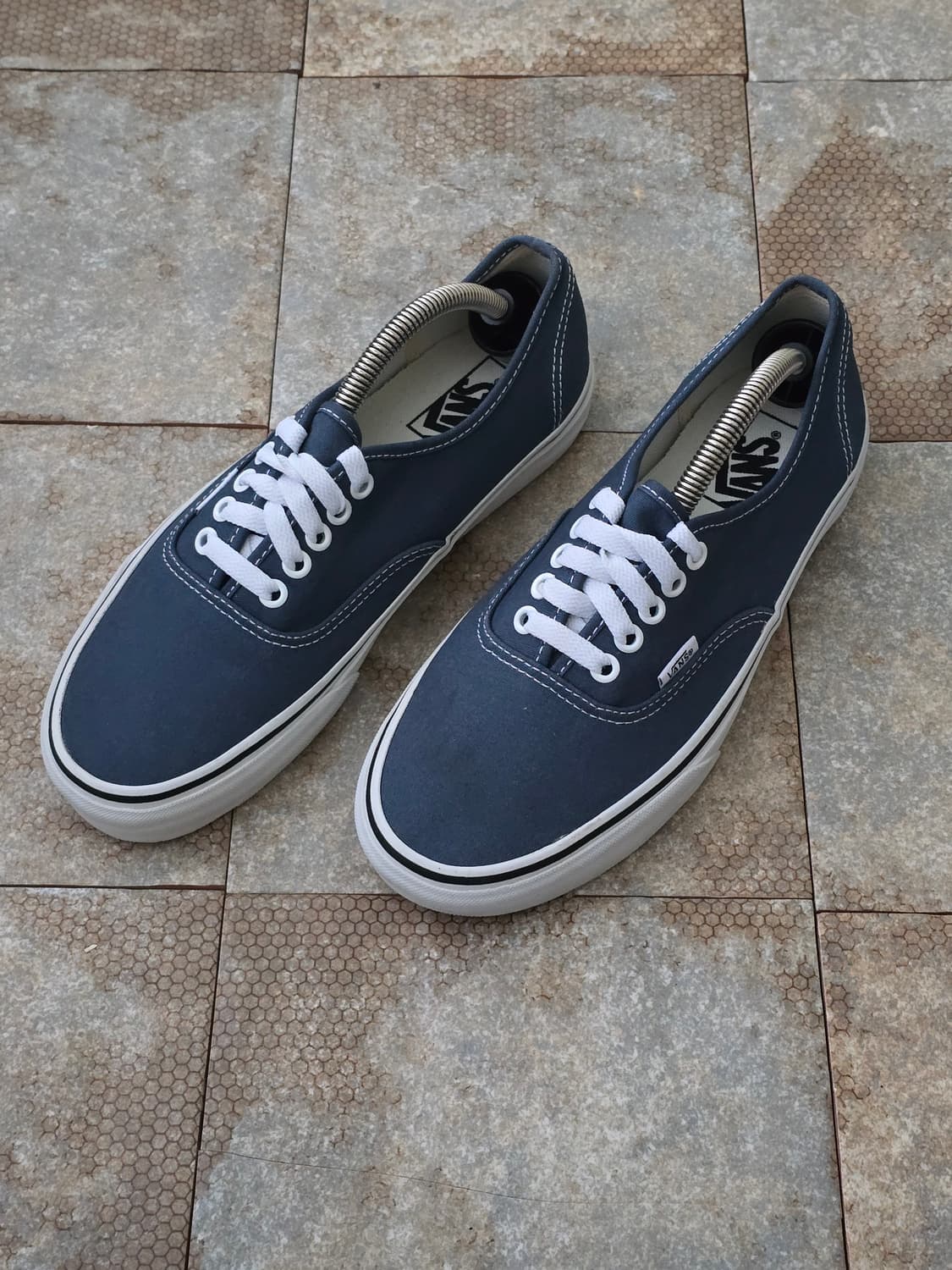 (255)반스 어센틱 네이비 스니커즈 상품이미지1